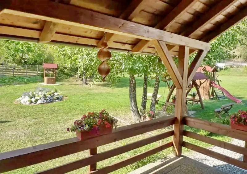 Pârâu Satu Mare Cazare | Cabană (K0220-9) Imaginea poate fi supusă drepturilor de autor. Se recomandă contactarea titularului drepturilor.