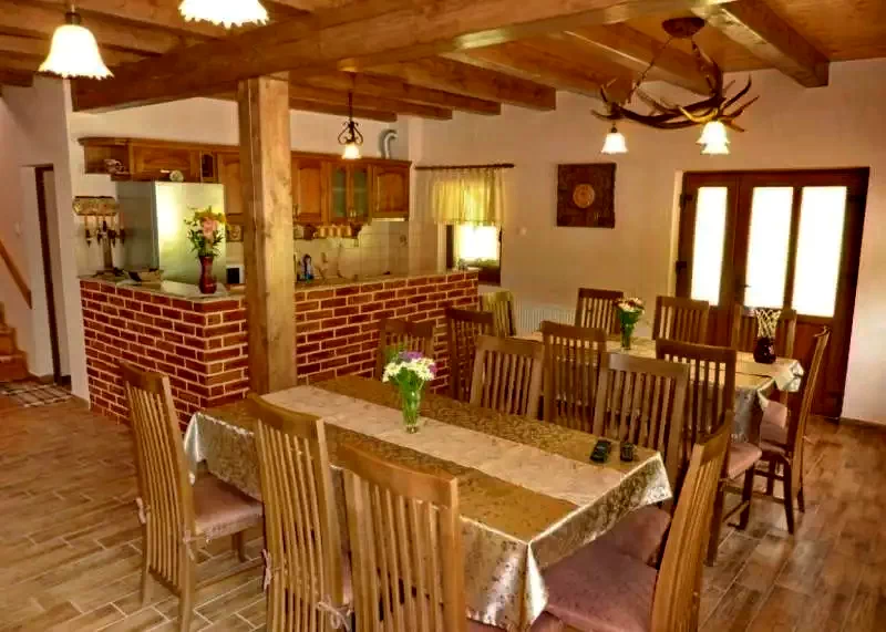 Máréfalvi Patak Szállás | Üdülőfalu (K0220-46) A kép szerzői jogvédelem alatt állhat. Javasolt a kapcsolatfelvétel a jog tulajdonossal.