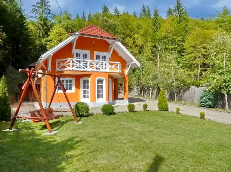 Pârâu Satu Mare Cazare | Cabana turistică (K0246-1) Imaginea poate fi supusă drepturilor de autor. Se recomandă contactarea titularului drepturilor.