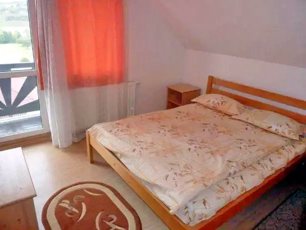 Pârâu Satu Mare Cazare | Casă de oaspeți (K0521-12) Imaginea poate fi supusă drepturilor de autor. Se recomandă contactarea titularului drepturilor.