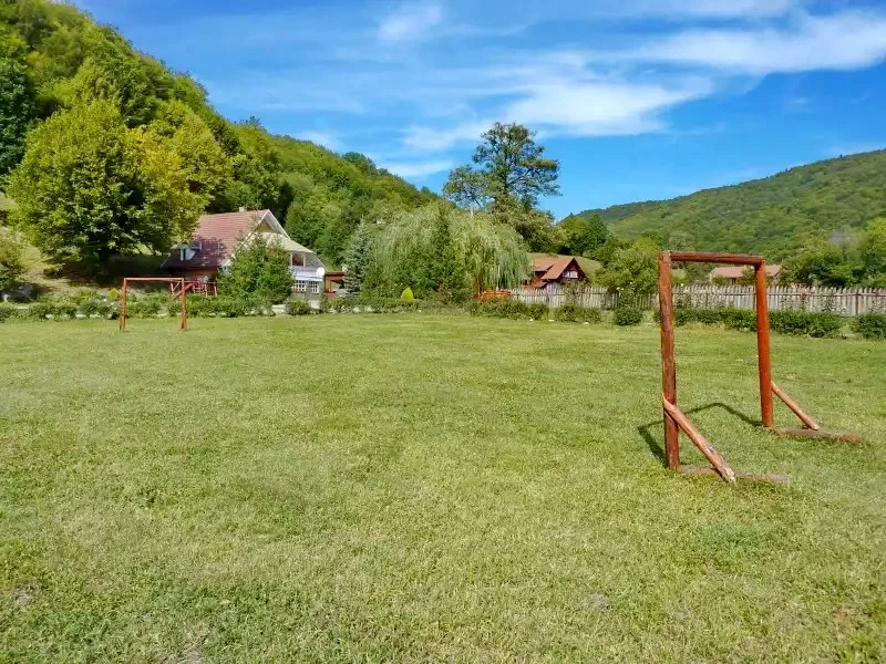 Pârâu Satu Mare Cazare | Cabană (K0522-2) Imaginea poate fi supusă drepturilor de autor. Se recomandă contactarea titularului drepturilor. Pârâu Satu Mare Cazare | Cabană (K0522-2) Imaginea poate fi supusă drepturilor de autor. Se recomandă contactarea titularului drepturilor.