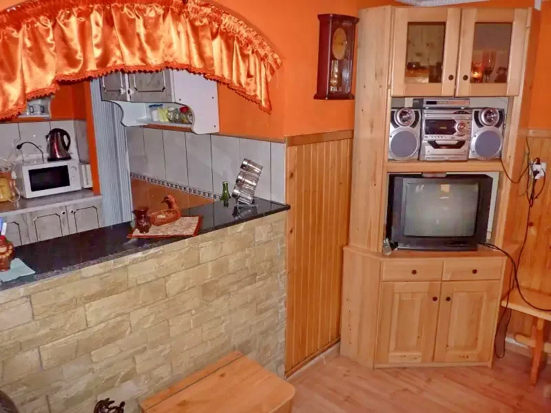 Pârâu Satu Mare Cazare | Cabană (K0522-11) Imaginea poate fi supusă drepturilor de autor. Se recomandă contactarea titularului drepturilor. Pârâu Satu Mare Cazare | Cabană (K0522-11) Imaginea poate fi supusă drepturilor de autor. Se recomandă contactarea titularului drepturilor.