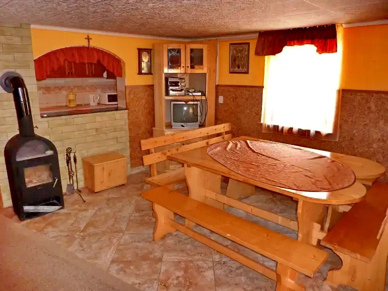 Pârâu Satu Mare Cazare | Cabană (K0522-13) Imaginea poate fi supusă drepturilor de autor. Se recomandă contactarea titularului drepturilor. Pârâu Satu Mare Cazare | Cabană (K0522-13) Imaginea poate fi supusă drepturilor de autor. Se recomandă contactarea titularului drepturilor.