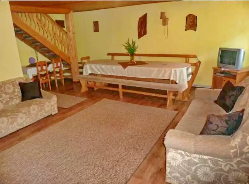 Pârâu Satu Mare Cazare | Sat de vacanță (K0523-5) Imaginea poate fi supusă drepturilor de autor. Se recomandă contactarea titularului drepturilor.