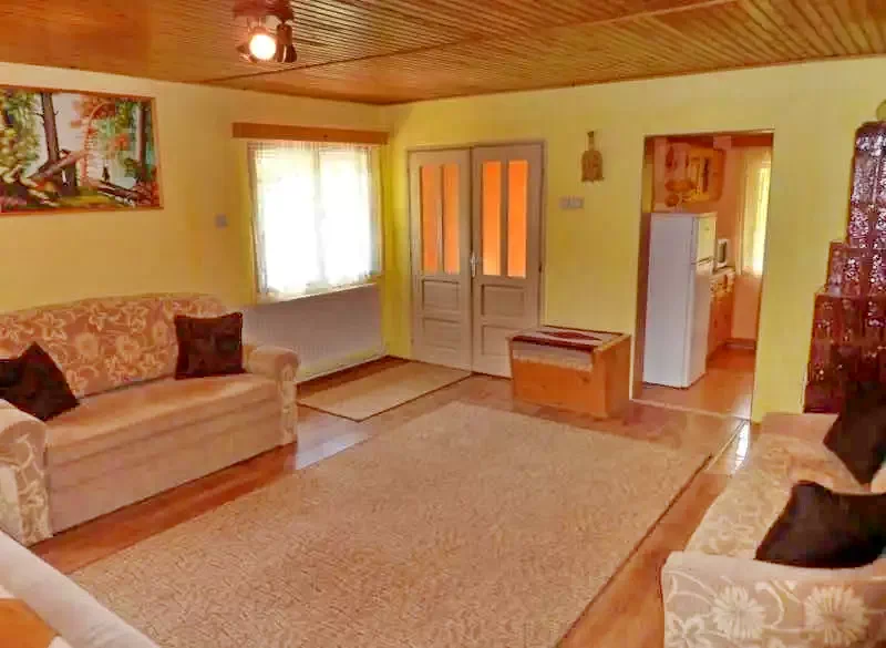 Máréfalvi Patak Szállás | Üdülőfalu (K0523-7) A kép szerzői jogvédelem alatt állhat. Javasolt a kapcsolatfelvétel a jog tulajdonossal.