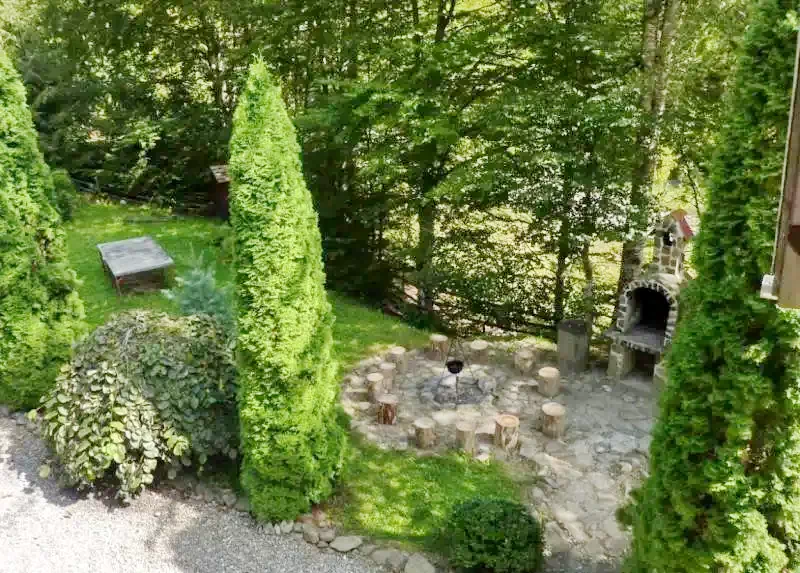 Pârâu Satu Mare Cazare | Sat de vacanță (K0524-31) Imaginea poate fi supusă drepturilor de autor. Se recomandă contactarea titularului drepturilor.