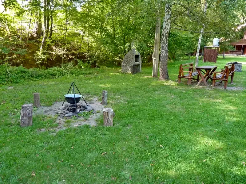 Pârâu Satu Mare Cazare | Sat de vacanță (K0732-10) Imaginea poate fi supusă drepturilor de autor. Se recomandă contactarea titularului drepturilor.