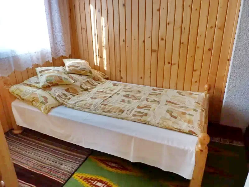 Pârâu Satu Mare Cazare | Sat de vacanță (K0739-25) Imaginea poate fi supusă drepturilor de autor. Se recomandă contactarea titularului drepturilor.