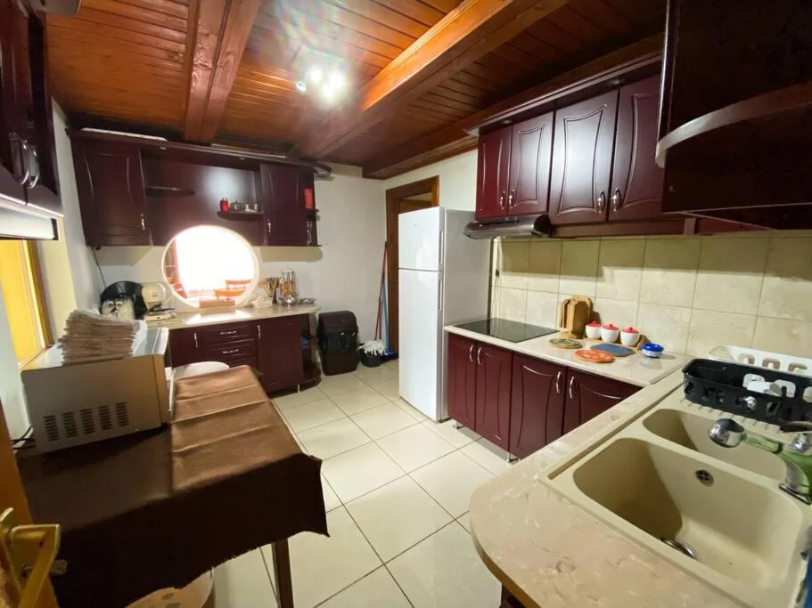 Pârâu Satu Mare Cazare | Cabană (K1151-4) Imaginea poate fi supusă drepturilor de autor. Se recomandă contactarea titularului drepturilor.