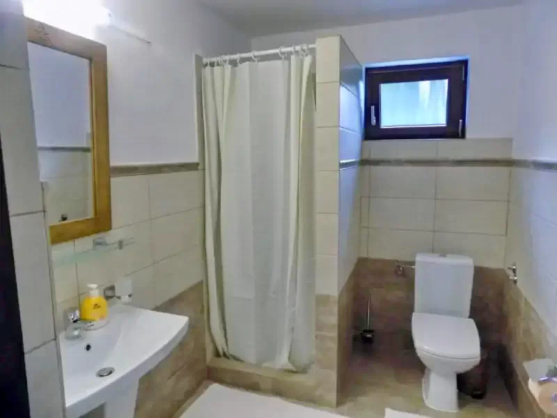 Fehérvölgy Szállás | Motel (K1396-8) A kép szerzői jogvédelem alatt állhat. Javasolt a kapcsolatfelvétel a jog tulajdonossal.