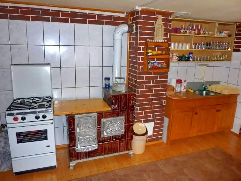 Barajul Zetea Cazare | Hotel**** (K0487-24) Imaginea poate fi supusă drepturilor de autor. Se recomandă contactarea titularului drepturilor.