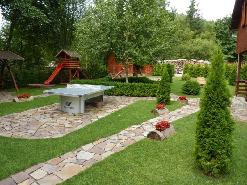 Barajul Zetea Cazare | Sat de vacanță (K1568-8) Imaginea poate fi supusă drepturilor de autor. Se recomandă contactarea titularului drepturilor.