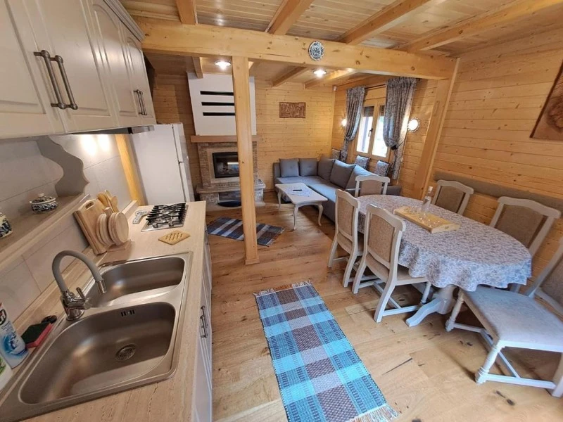 Barajul Zetea Cazare | Cabană (K1568-31) Imaginea poate fi supusă drepturilor de autor. Se recomandă contactarea titularului drepturilor. Barajul Zetea Cazare | Cabană (K1568-31) Imaginea poate fi supusă drepturilor de autor. Se recomandă contactarea titularului drepturilor.