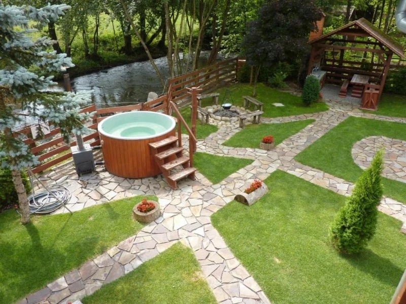 Barajul Zetea Cazare | Cabană (K1568-39) Imaginea poate fi supusă drepturilor de autor. Se recomandă contactarea titularului drepturilor. Barajul Zetea Cazare | Cabană (K1568-39) Imaginea poate fi supusă drepturilor de autor. Se recomandă contactarea titularului drepturilor.