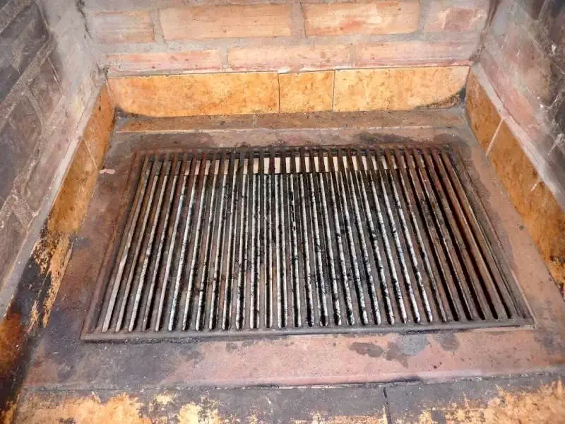 Barajul Zetea Cazare | Cabană (K0470-14) Imaginea poate fi supusă drepturilor de autor. Se recomandă contactarea titularului drepturilor.