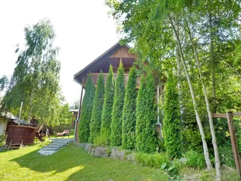 Barajul Zetea Cazare | Sat de vacanță (K0472-20) Imaginea poate fi supusă drepturilor de autor. Se recomandă contactarea titularului drepturilor.