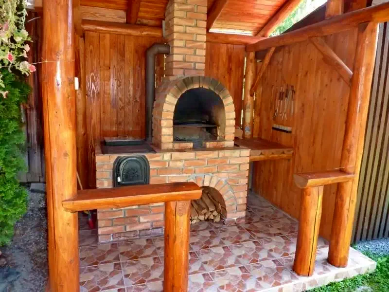 Barajul Zetea Cazare | Cabană (K0484-7) Imaginea poate fi supusă drepturilor de autor. Se recomandă contactarea titularului drepturilor.