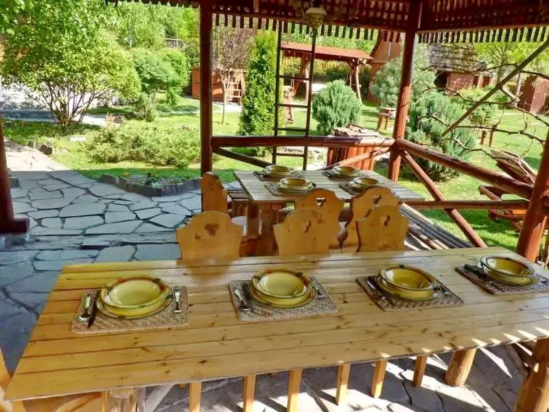 Barajul Zetea Cazare | Sat de vacanță (K0485-21) Imaginea poate fi supusă drepturilor de autor. Se recomandă contactarea titularului drepturilor.