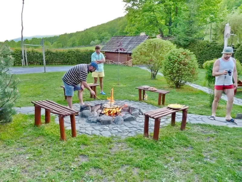 Barajul Zetea Cazare | Sat de vacanță (K0485-25) Imaginea poate fi supusă drepturilor de autor. Se recomandă contactarea titularului drepturilor.