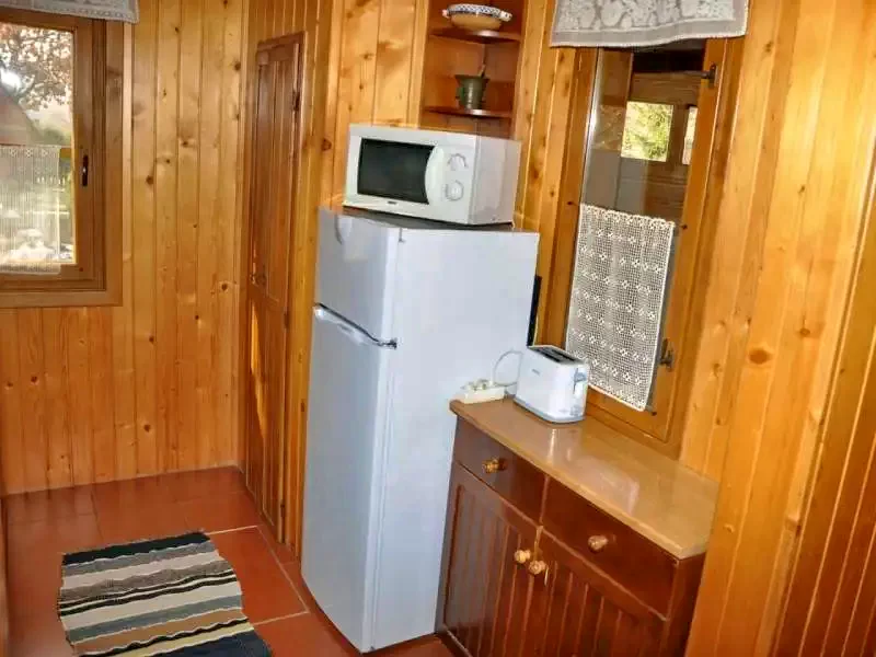 Barajul Zetea Cazare | Sat de vacanță (K0485-45) Imaginea poate fi supusă drepturilor de autor. Se recomandă contactarea titularului drepturilor.