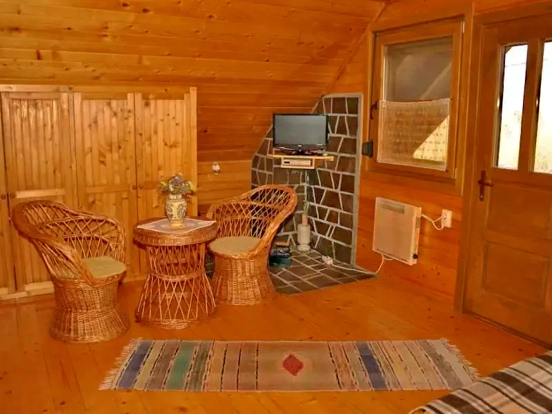 Zetelaki Víztározó Szállás | Üdülőfalu (K0485-55) A kép szerzői jogvédelem alatt állhat. Javasolt a kapcsolatfelvétel a jog tulajdonossal.