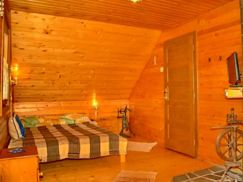 Barajul Zetea Cazare | Sat de vacanță (K0485-57) Imaginea poate fi supusă drepturilor de autor. Se recomandă contactarea titularului drepturilor.