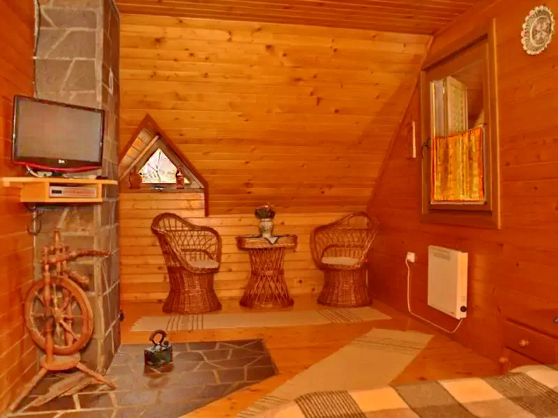 Barajul Zetea Cazare | Sat de vacanță (K0485-59) Imaginea poate fi supusă drepturilor de autor. Se recomandă contactarea titularului drepturilor.