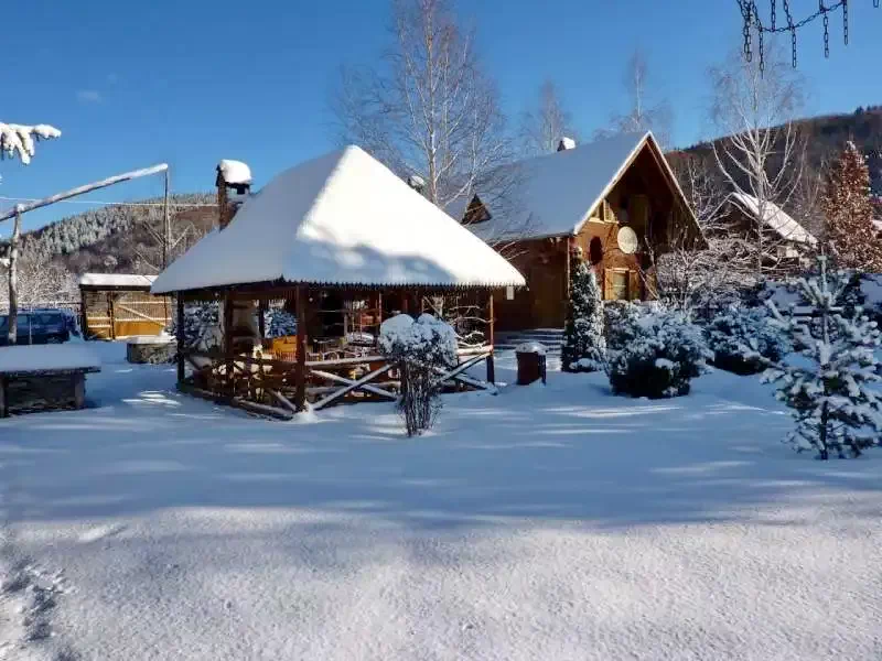 Barajul Zetea Cazare | Sat de vacanță (K0485-76) Imaginea poate fi supusă drepturilor de autor. Se recomandă contactarea titularului drepturilor.