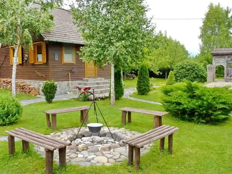 Barajul Zetea Cazare | Cabană (K0486-8) Imaginea poate fi supusă drepturilor de autor. Se recomandă contactarea titularului drepturilor. Barajul Zetea Cazare | Cabană (K0486-8) Imaginea poate fi supusă drepturilor de autor. Se recomandă contactarea titularului drepturilor.