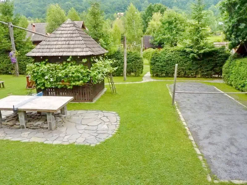 Barajul Zetea Cazare | Cabană (K0486-20) Imaginea poate fi supusă drepturilor de autor. Se recomandă contactarea titularului drepturilor. Barajul Zetea Cazare | Cabană (K0486-20) Imaginea poate fi supusă drepturilor de autor. Se recomandă contactarea titularului drepturilor.