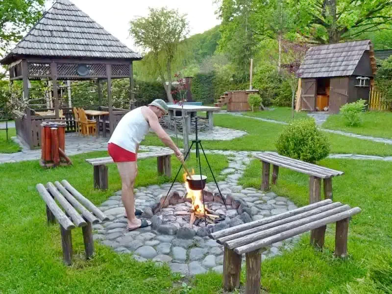 Barajul Zetea Cazare | Sat de vacanță (K0486-33) Imaginea poate fi supusă drepturilor de autor. Se recomandă contactarea titularului drepturilor.