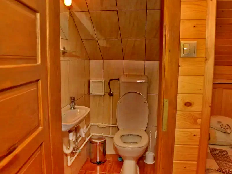 Barajul Zetea Cazare | Cabană (K0486-51) Imaginea poate fi supusă drepturilor de autor. Se recomandă contactarea titularului drepturilor. Barajul Zetea Cazare | Cabană (K0486-51) Imaginea poate fi supusă drepturilor de autor. Se recomandă contactarea titularului drepturilor.