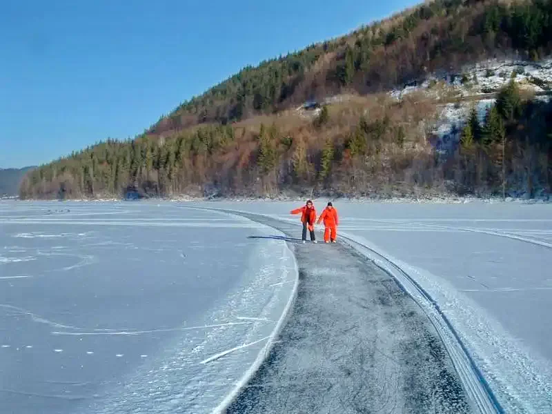 Barajul Zetea Cazare | Sat de vacanță (K0486-86) Imaginea poate fi supusă drepturilor de autor. Se recomandă contactarea titularului drepturilor.