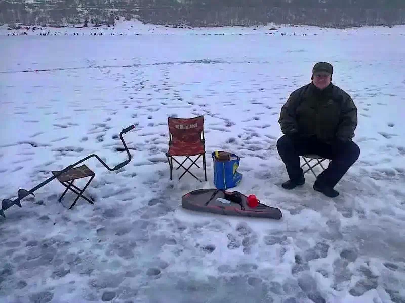 Barajul Zetea Cazare | Cabană (K0486-91) Imaginea poate fi supusă drepturilor de autor. Se recomandă contactarea titularului drepturilor. Barajul Zetea Cazare | Cabană (K0486-91) Imaginea poate fi supusă drepturilor de autor. Se recomandă contactarea titularului drepturilor.