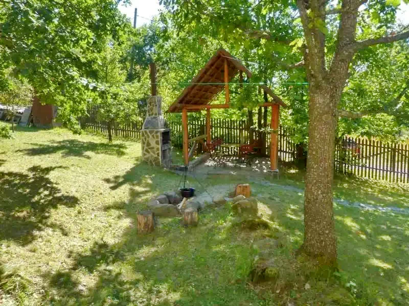 Barajul Zetea Cazare | Cabană (K0489-10) Imaginea poate fi supusă drepturilor de autor. Se recomandă contactarea titularului drepturilor. Barajul Zetea Cazare | Cabană (K0489-10) Imaginea poate fi supusă drepturilor de autor. Se recomandă contactarea titularului drepturilor.