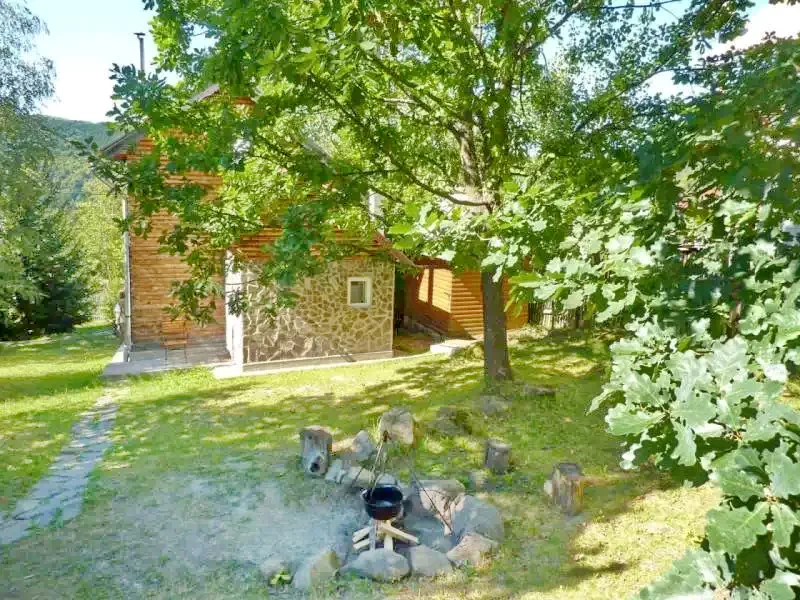 Barajul Zetea Cazare | Cabană (K0489-16) Imaginea poate fi supusă drepturilor de autor. Se recomandă contactarea titularului drepturilor. Barajul Zetea Cazare | Cabană (K0489-16) Imaginea poate fi supusă drepturilor de autor. Se recomandă contactarea titularului drepturilor.