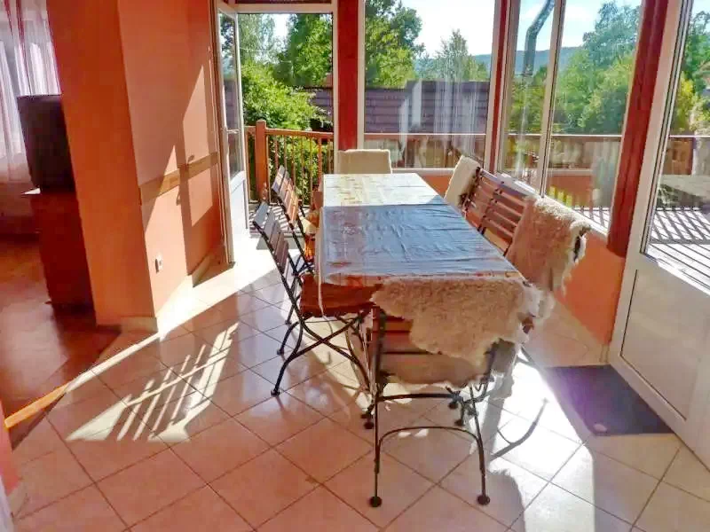 Barajul Zetea Cazare | Cabană (K0490-26) Imaginea poate fi supusă drepturilor de autor. Se recomandă contactarea titularului drepturilor. Barajul Zetea Cazare | Cabană (K0490-26) Imaginea poate fi supusă drepturilor de autor. Se recomandă contactarea titularului drepturilor.