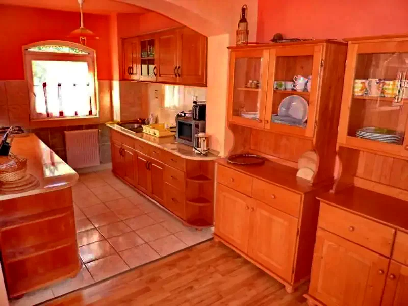 Barajul Zetea Cazare | Sat de vacanță (K0490-27) Imaginea poate fi supusă drepturilor de autor. Se recomandă contactarea titularului drepturilor.