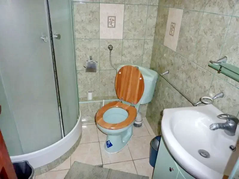 Barajul Zetea Cazare | Sat de vacanță (K0490-31) Imaginea poate fi supusă drepturilor de autor. Se recomandă contactarea titularului drepturilor.