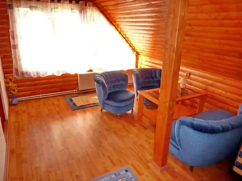 Barajul Zetea Cazare | Cabană (K0490-35) Imaginea poate fi supusă drepturilor de autor. Se recomandă contactarea titularului drepturilor. Barajul Zetea Cazare | Cabană (K0490-35) Imaginea poate fi supusă drepturilor de autor. Se recomandă contactarea titularului drepturilor.