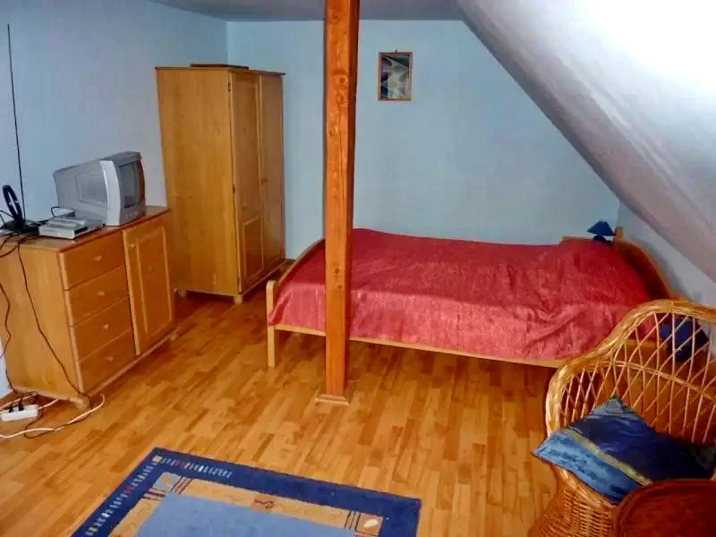 Barajul Zetea Cazare | Cabană (K0490-37) Imaginea poate fi supusă drepturilor de autor. Se recomandă contactarea titularului drepturilor. Barajul Zetea Cazare | Cabană (K0490-37) Imaginea poate fi supusă drepturilor de autor. Se recomandă contactarea titularului drepturilor.