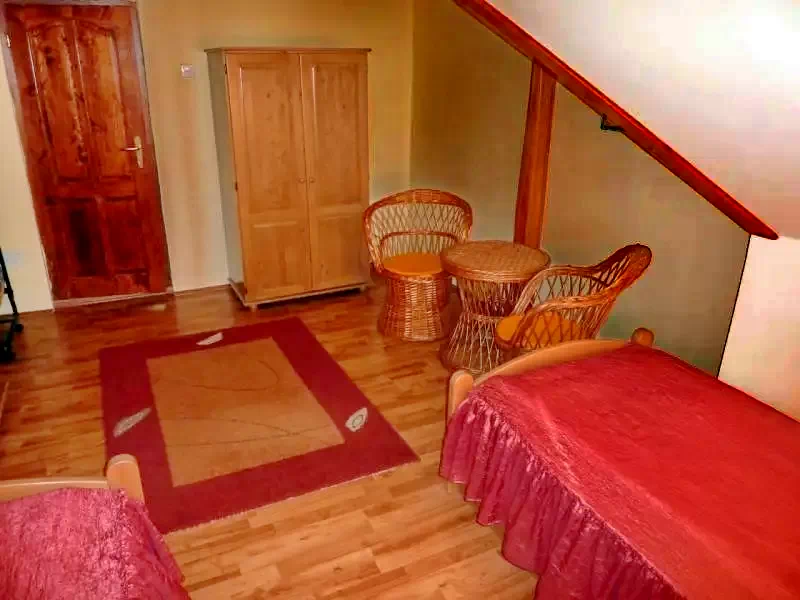 Barajul Zetea Cazare | Cabană (K0490-39) Imaginea poate fi supusă drepturilor de autor. Se recomandă contactarea titularului drepturilor. Barajul Zetea Cazare | Cabană (K0490-39) Imaginea poate fi supusă drepturilor de autor. Se recomandă contactarea titularului drepturilor.