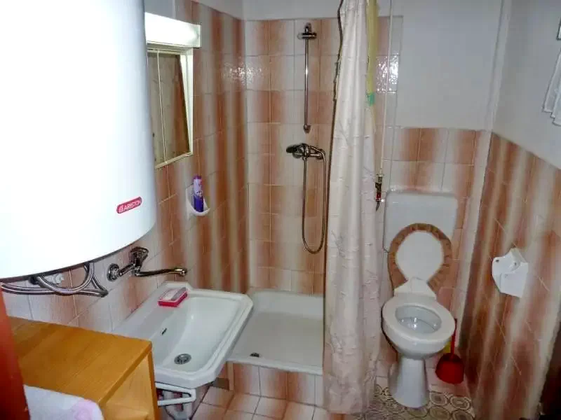 Barajul Zetea Cazare | Sat de vacanță (K0495-31) Imaginea poate fi supusă drepturilor de autor. Se recomandă contactarea titularului drepturilor.