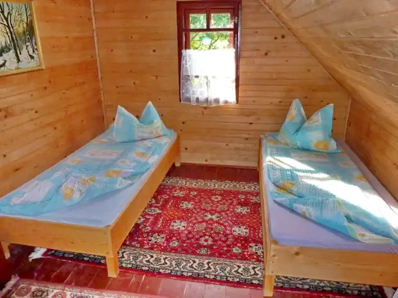 Barajul Zetea Cazare | Sat de vacanță (K0495-35) Imaginea poate fi supusă drepturilor de autor. Se recomandă contactarea titularului drepturilor.