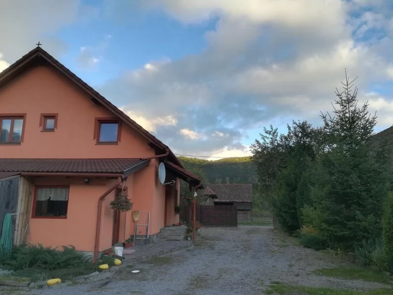 Zeteváralja Szállás | Motel (K0679-1) A kép szerzői jogvédelem alatt állhat. Javasolt a kapcsolatfelvétel a jog tulajdonossal.