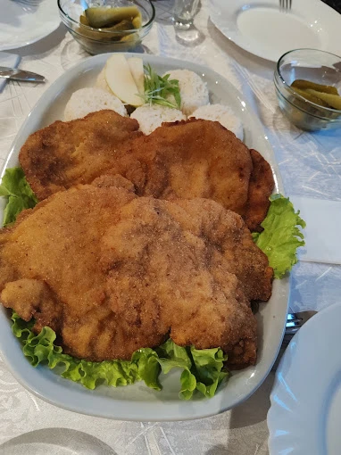 Sub Cetate Cazare | Motel (K0679-4) Imaginea poate fi supusă drepturilor de autor. Se recomandă contactarea titularului drepturilor.