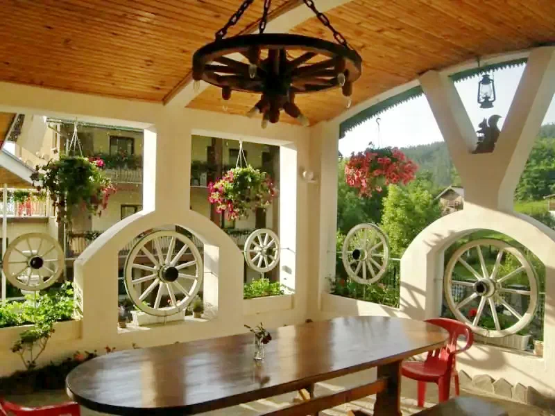 Bikfalva Szállás | Panzió (K0647-3) A kép szerzői jogvédelem alatt állhat. Javasolt a kapcsolatfelvétel a jog tulajdonossal.