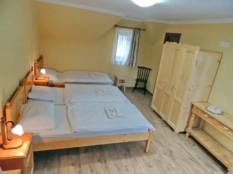 Bikfalva Szállás | Motel (K0647-29) A kép szerzői jogvédelem alatt állhat. Javasolt a kapcsolatfelvétel a jog tulajdonossal.