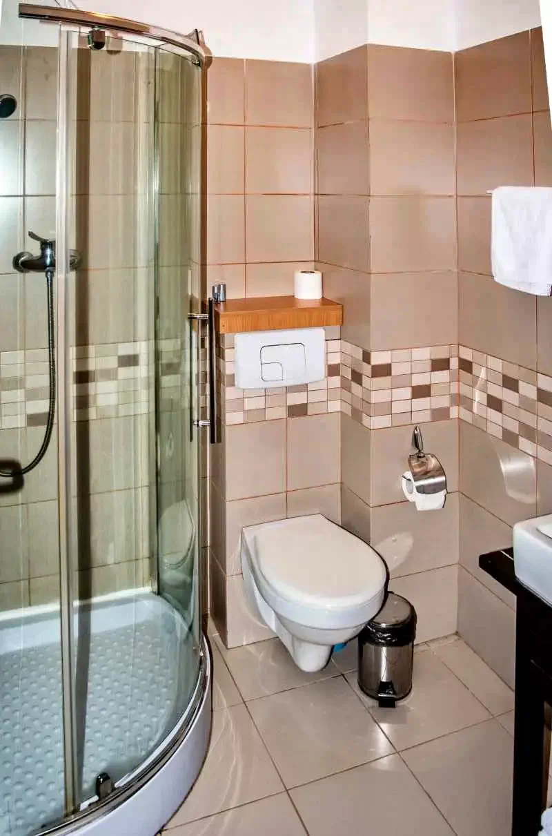 Ferencfalva Szállás | Motel (K0905-6) A kép szerzői jogvédelem alatt állhat. Javasolt a kapcsolatfelvétel a jog tulajdonossal.