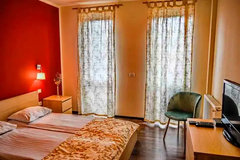 Văliug Cazare | Motel (K0905-21) Imaginea poate fi supusă drepturilor de autor. Se recomandă contactarea titularului drepturilor.